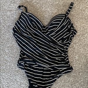 Old Navy One Piece Swimsuit